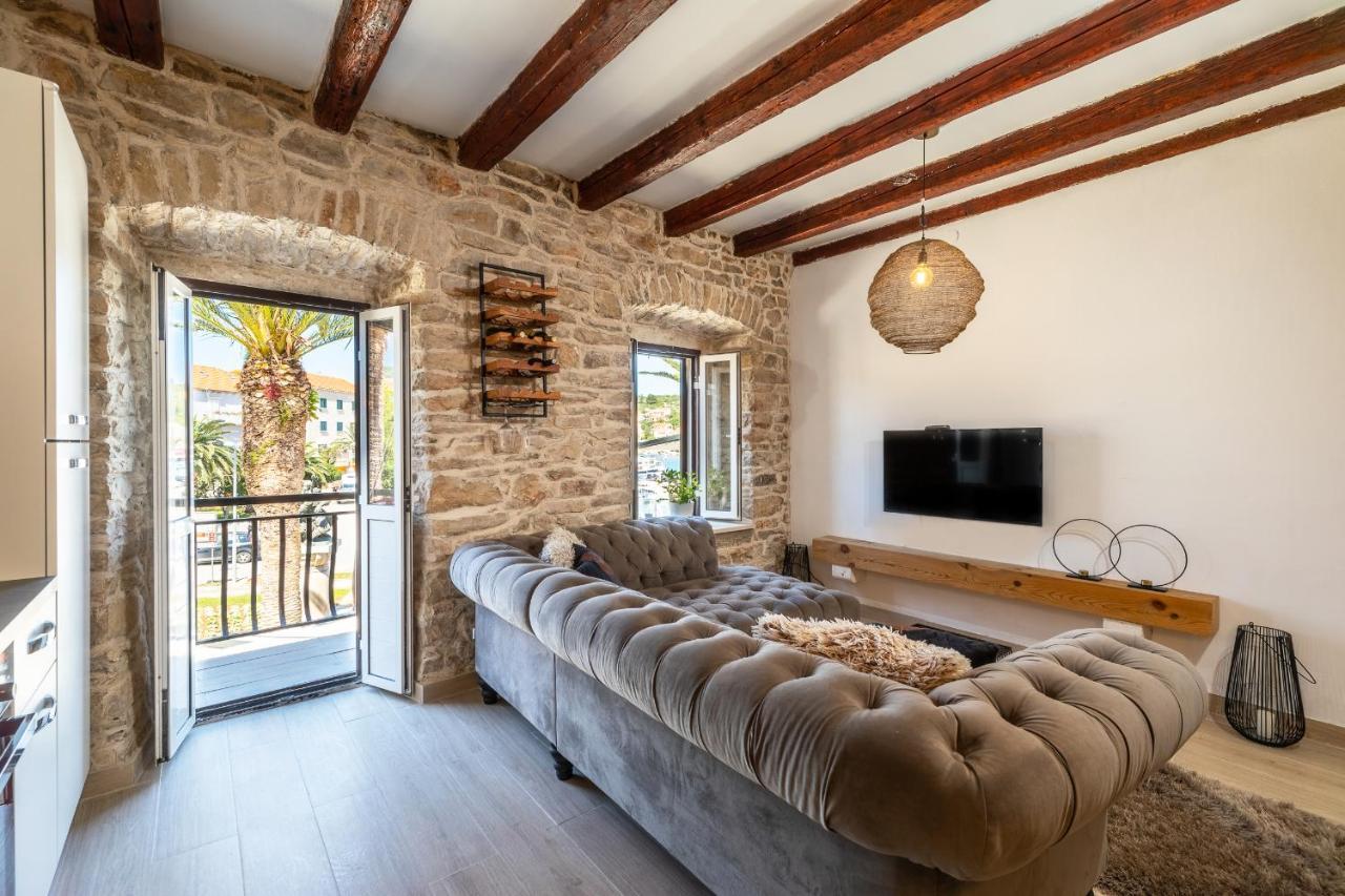 Apartment Toma Vela Luka Ngoại thất bức ảnh